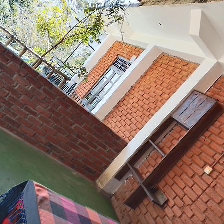 Apurvi Homestay إيلا المظهر الخارجي الصورة