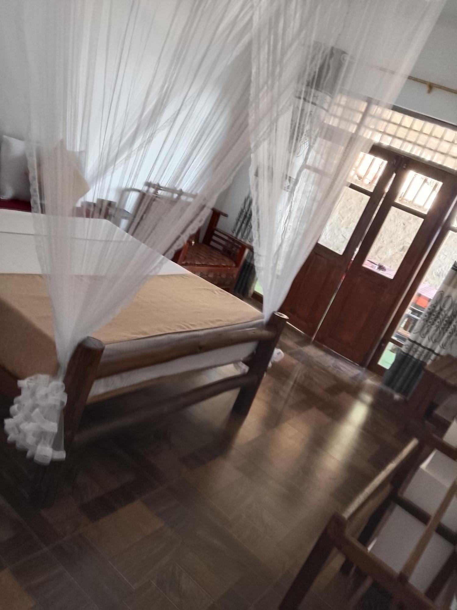 Apurvi Homestay إيلا المظهر الخارجي الصورة