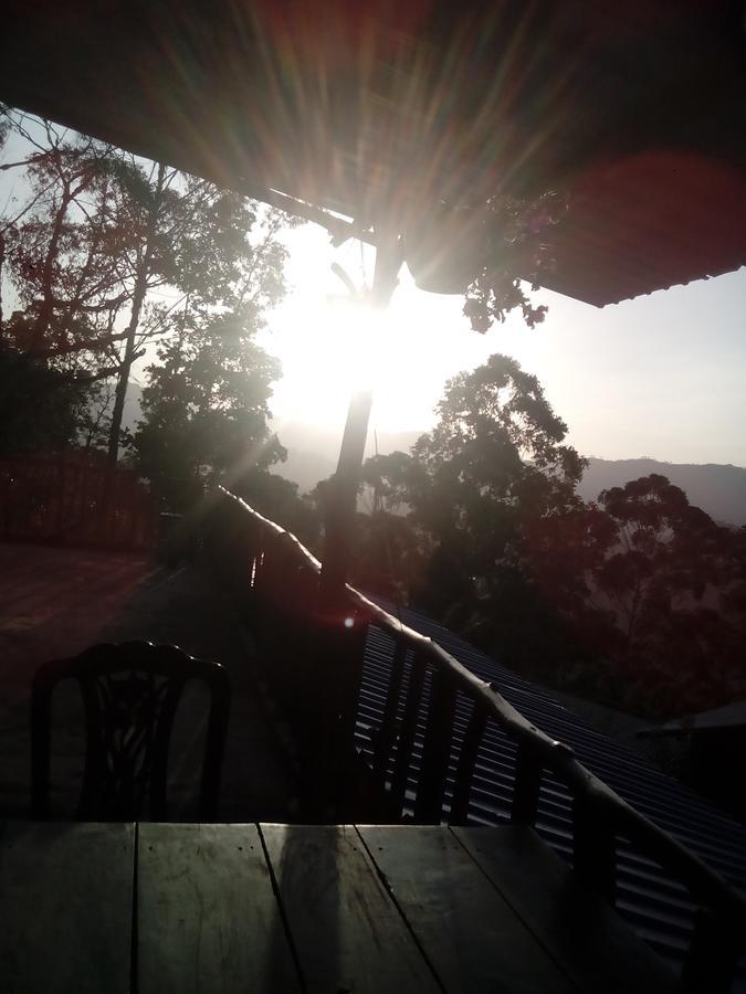 Apurvi Homestay إيلا المظهر الخارجي الصورة